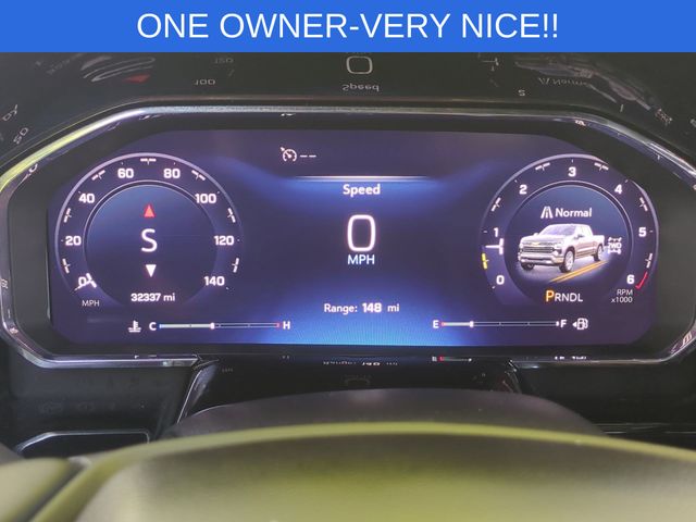 Used 2023 White Chevrolet LT image 21