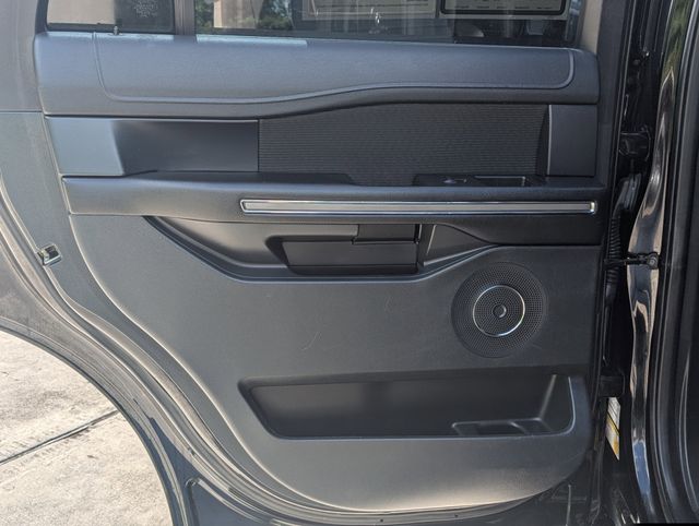 2021 Ford Expedition XLT Black at AutoSavvy Houston Southwest