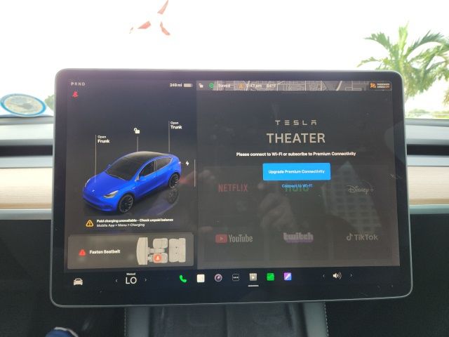 2023 Tesla Model Y Long Range 33