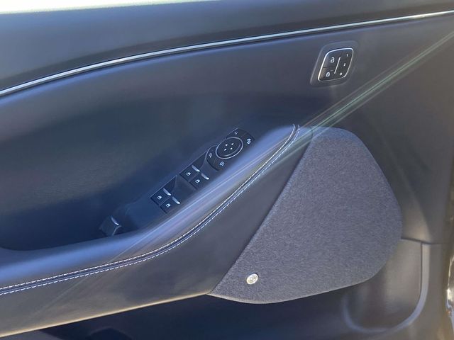 New 2025 Black Ford Premium image 13