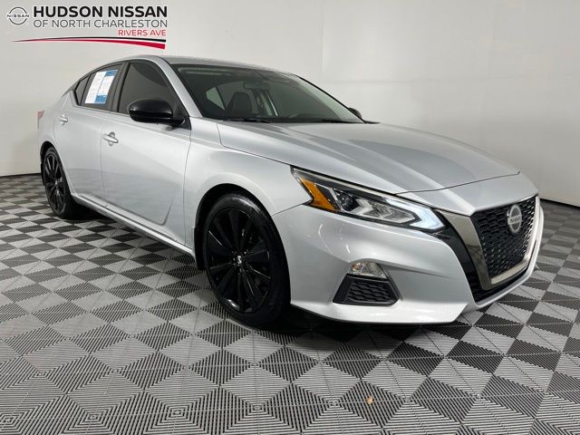 Brilliant Silver Metallic 2019 Nissan Altima Sedan Front-Wheel Drive Continuously Variable Transmission