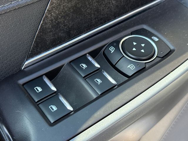 Used 2023 White Ford XLT image 19