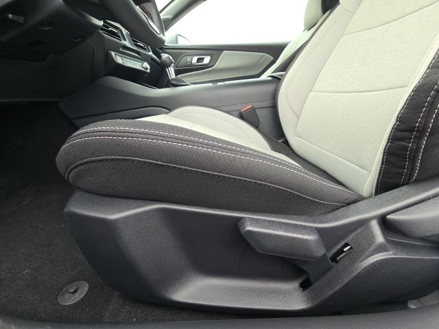 2025 Ford Mustang EcoBoost:167268A