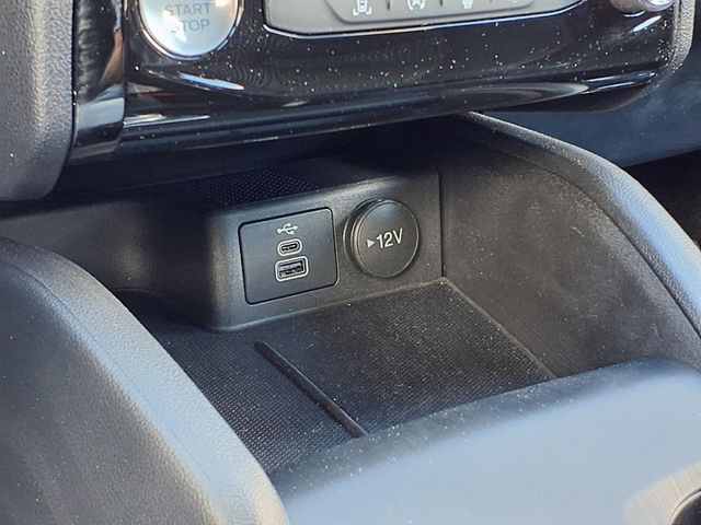 2024 Ford Escape - Image 15