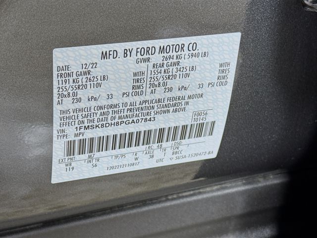 2023 Ford Explorer XLT photo