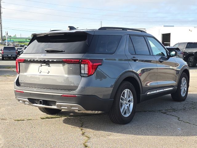 2025 Ford Explorer Active:B02481