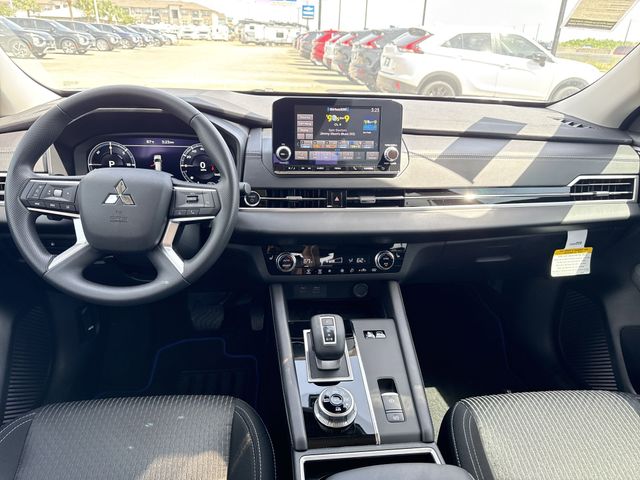 New 2025 Silver Mitsubishi ES image 23