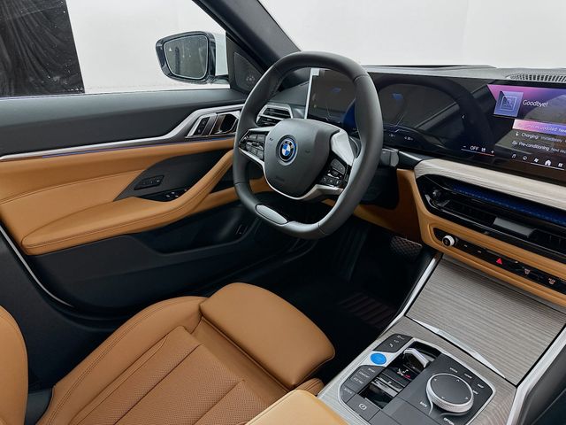 2025 BMW i4 eDrive40 24