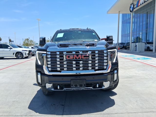 Used 2024 Silver GMC Denali image 2