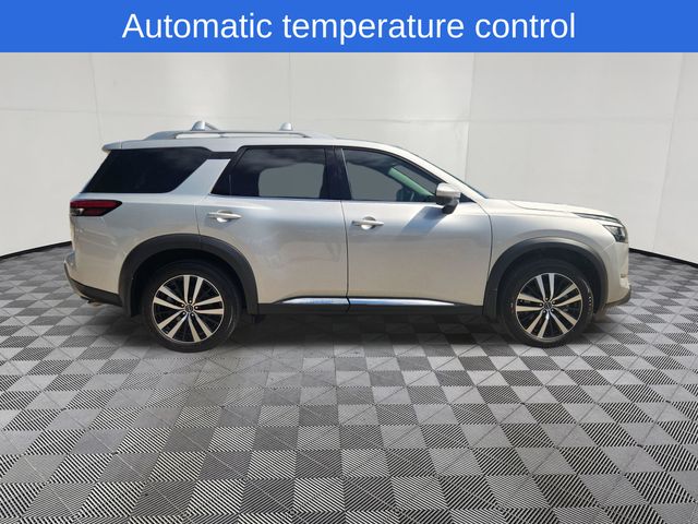 Used 2024 Nissan Pathfinder SUV