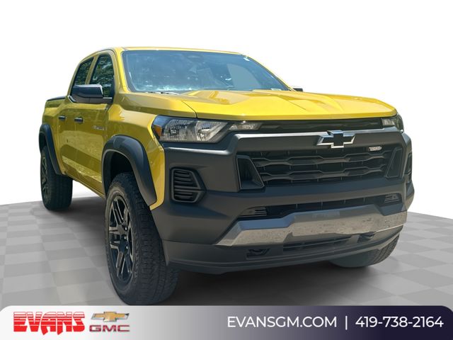 Nitro Yellow Metallic 2024 Chevrolet Colorado Pickup Truck Four-Wheel Drive 8-Speed Automatic