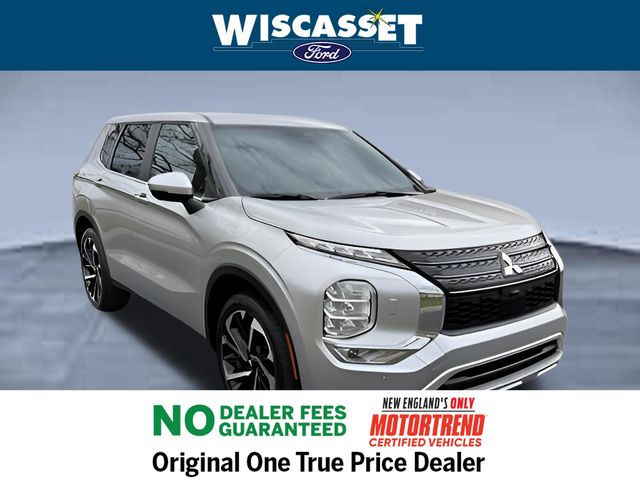 Black 2024 Mitsubishi Outlander SE S-AWC SUV / Crossover All-Wheel Drive Continuously Variable Transmission