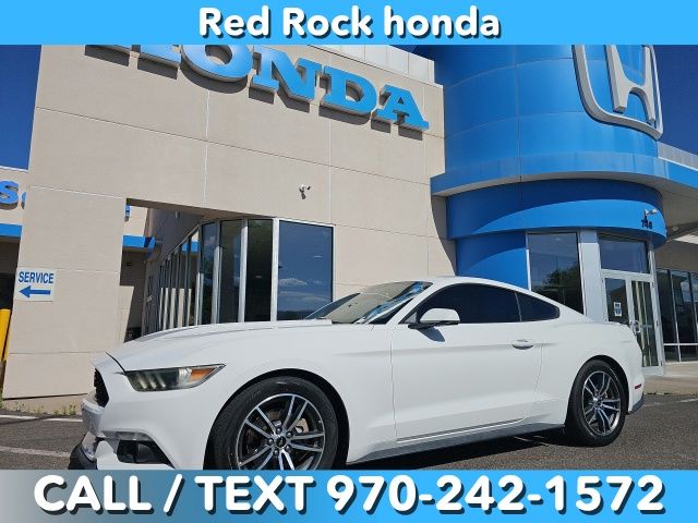 Oxford White 2015 Ford Mustang Coupe Rear-Wheel Drive 6-Speed Automatic