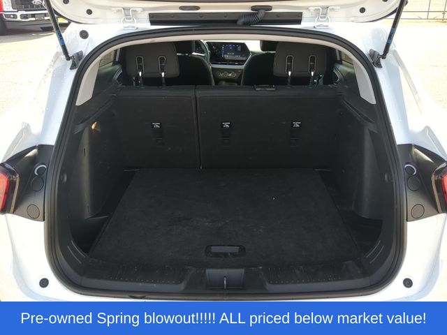 Used 2025 Summit White Chevrolet LS image 38