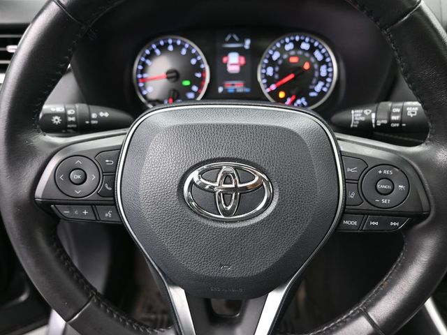 2019 Toyota RAV4 XLE Premium 14