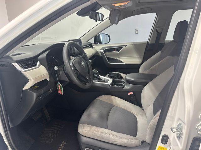 Used 2019 Toyota RAV4 SUV