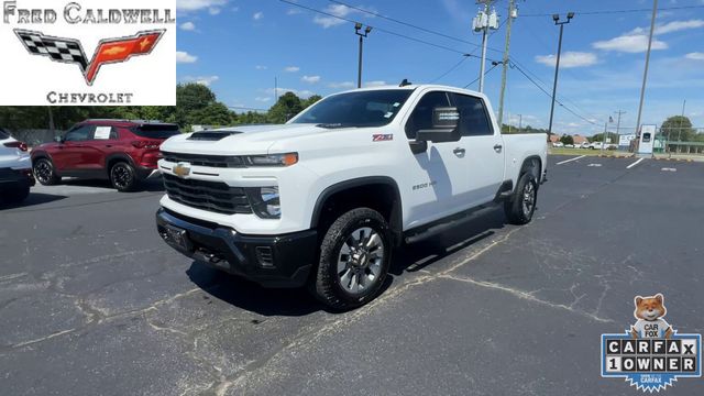 ChevroletSilverado 2500HD4
