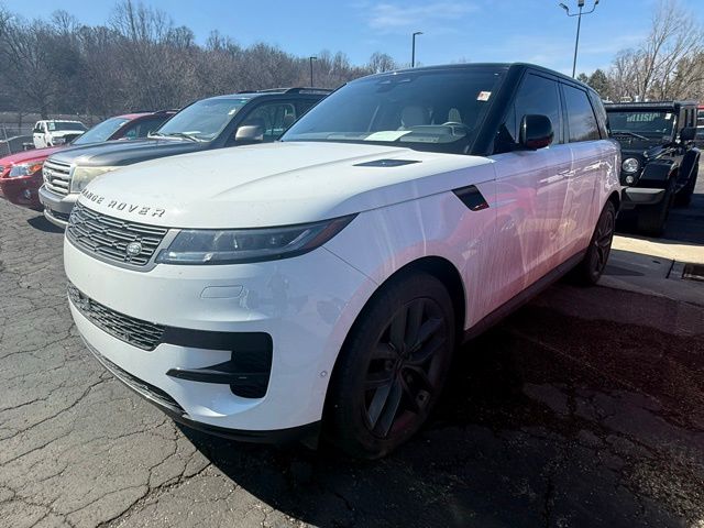 2025 Land Rover Range Rover Sport P360 SE AWD