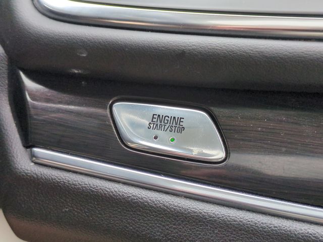 Used 2024 White Buick Essence image 26
