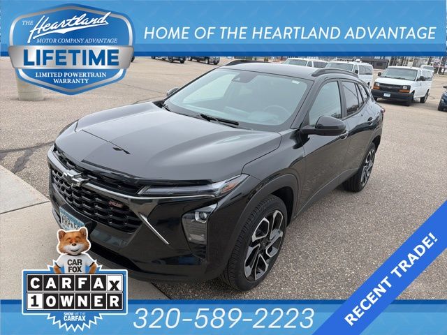 Mosaic Black Metallic 2024 Chevrolet Trax RS with 2RS FWD SUV / Crossover Front-Wheel Drive 6-Speed Automatic