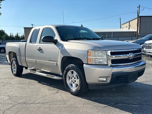 2007 Chevrolet Silverado 1500 1LT Extended Cab RWD