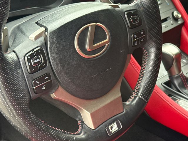 Used 2019 White Lexus 300 image 29