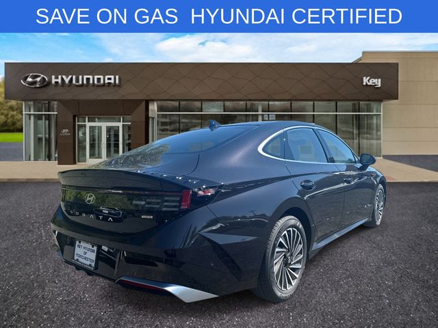 2025 Hyundai Sonata Hybrid