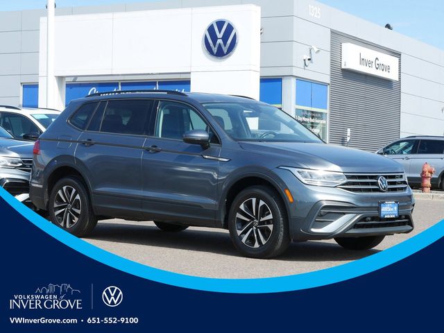 Platinum Gray Metallic 2022 Volkswagen Tiguan S 4Motion SUV / Crossover All-Wheel Drive 8-Speed Automatic