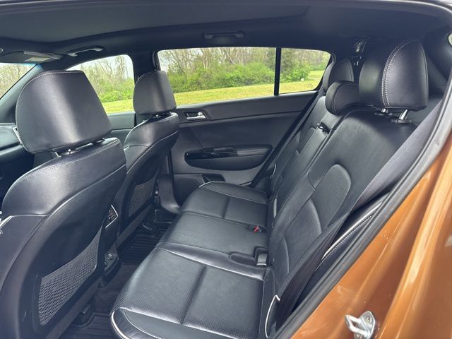 Used 2021 Brown Kia SX image 13