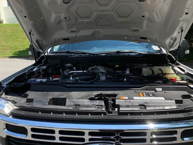 2023 Ford F-450 Super Duty 