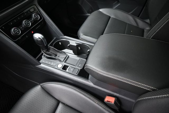 Used 2022 Volkswagen Atlas Cross Sport SUV