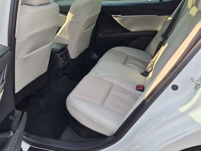 Used 2025 Toyota Camry Sedan