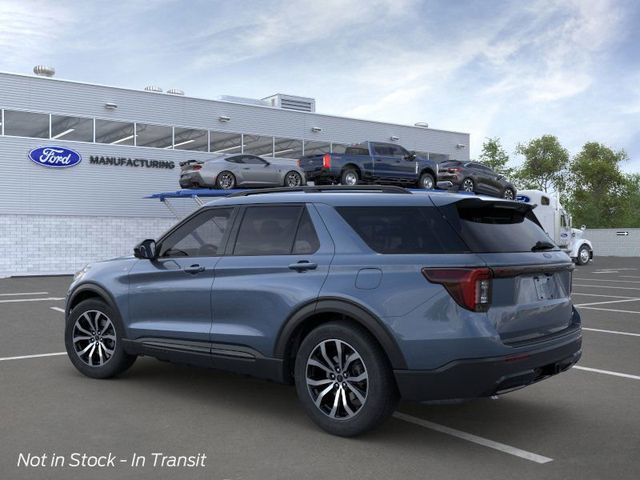 2025 Ford Explorer ST-Line 5