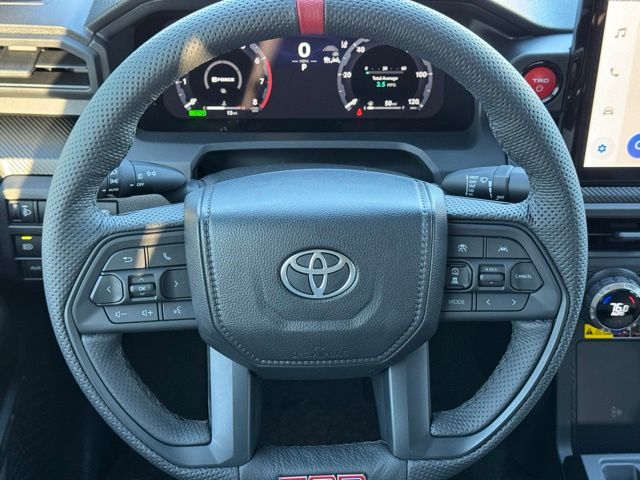 2025 Toyota Tacoma TRD Pro - Photo 32
