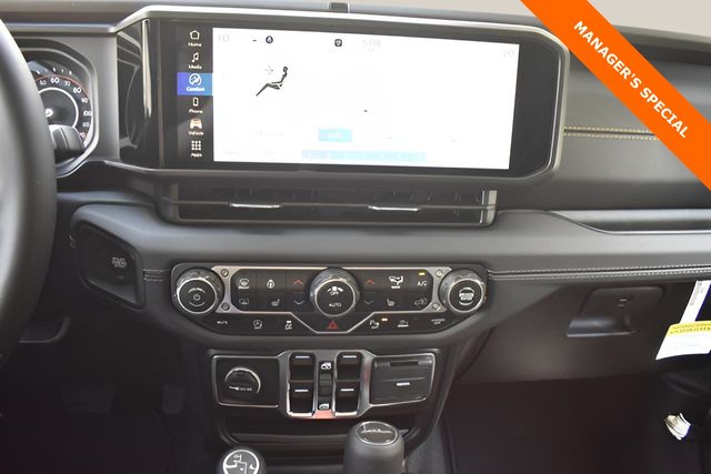 New Car 2025 Jeep Gladiator  Texas Trail For Sale Under $40,000 In Austin, Texas