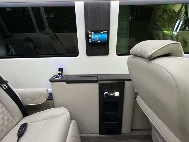 2025 Mercedes-Benz Sprinter 3500
