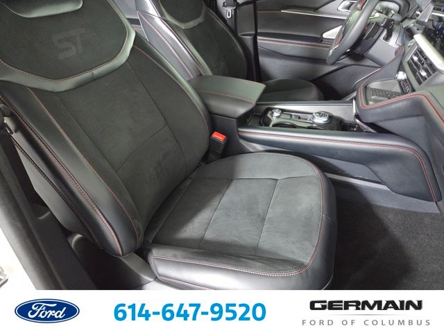 Used 2025  Ford ST image 29