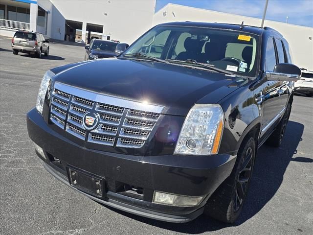 2011 Cadillac Escalade Premium 13