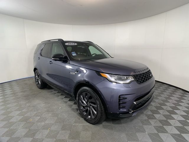 2024 Land Rover Discovery Dynamic SE 8