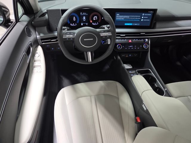 New 2026 Black Hyundai SEL Sport image 7