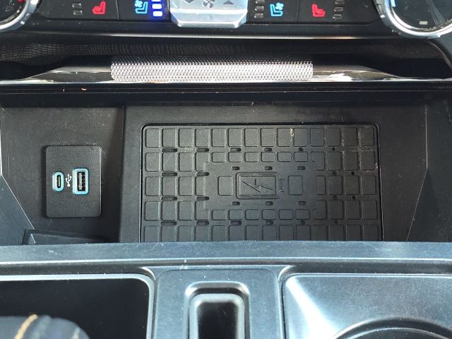 2023 Ford F-150 Platinum:167972A