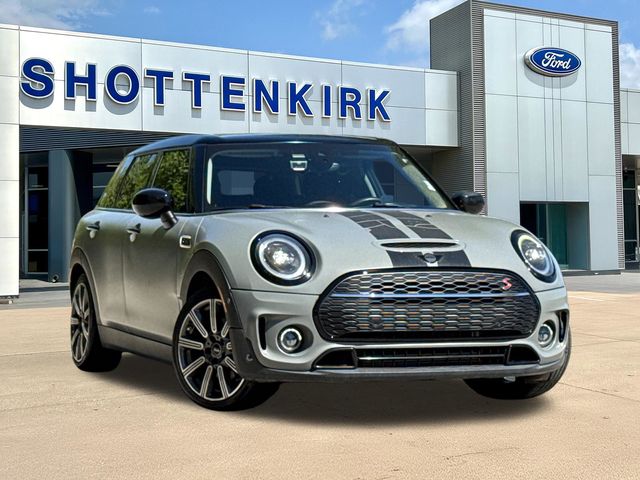 Gray Metallic 2022 MINI Cooper Clubman S FWD Wagon Front-Wheel Drive 7-Speed Automatic