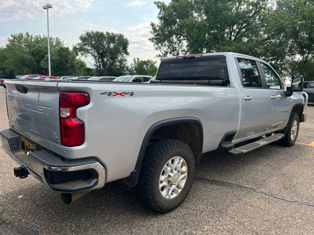2022 Silver Ice Metallic Chevrolet Silverado 3500HD LT 4X4 Truck