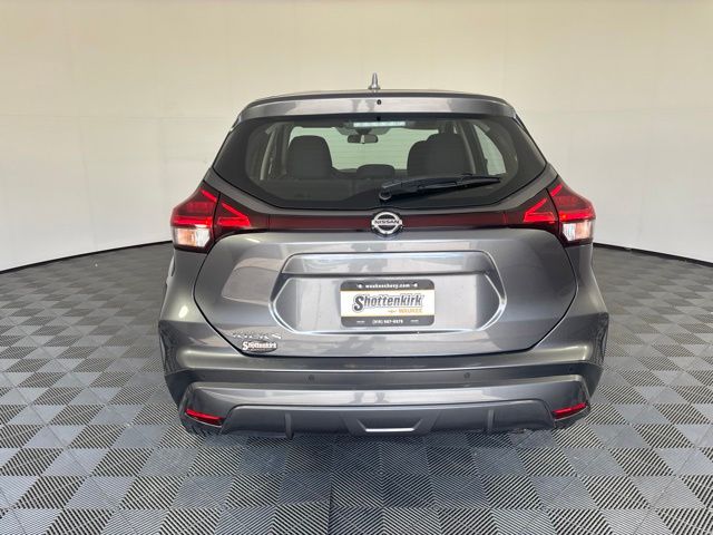 Used 2021 Nissan Kicks SUV