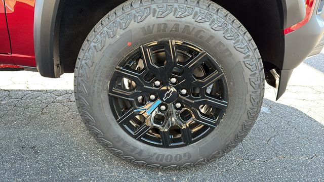 new 2026 Chevrolet Colorado car, priced at $45,680