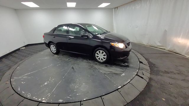 2010 – Toyota – Corolla