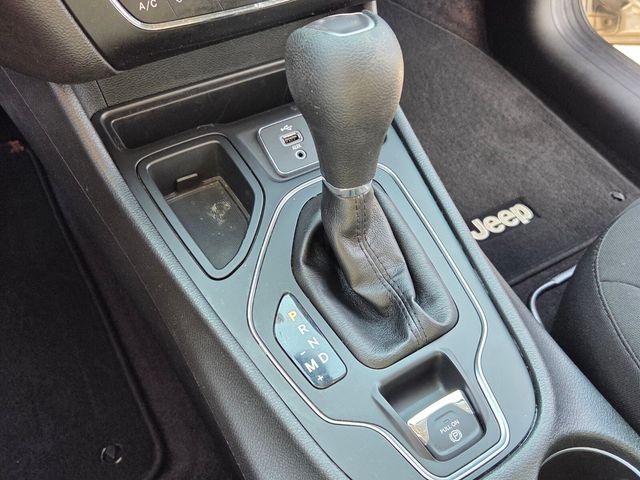 Used 2019 Jeep Cherokee SUV