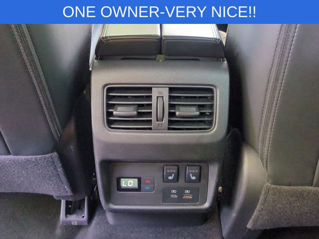 Used 2023 White Nissan Platinum image 33