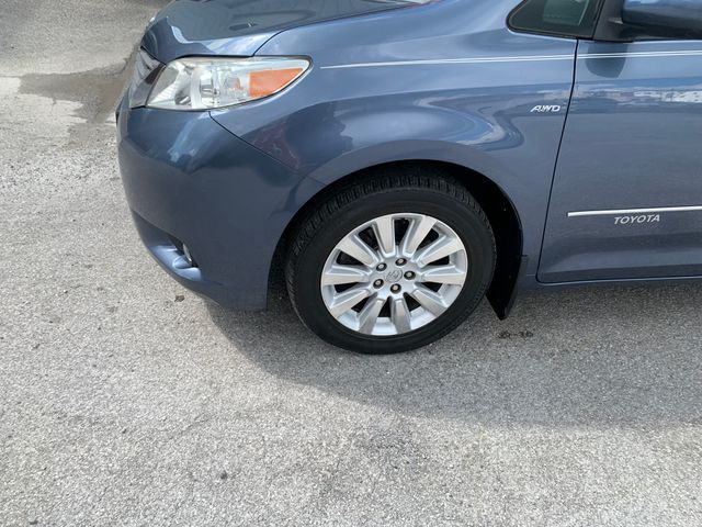 Used 2016 Toyota Sienna Van