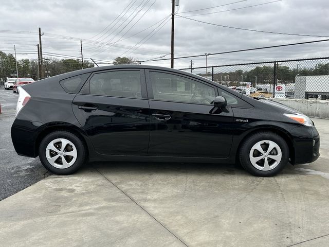 2015 Toyota Prius Four 24